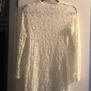 BEAUTIFUL White lace party dress!